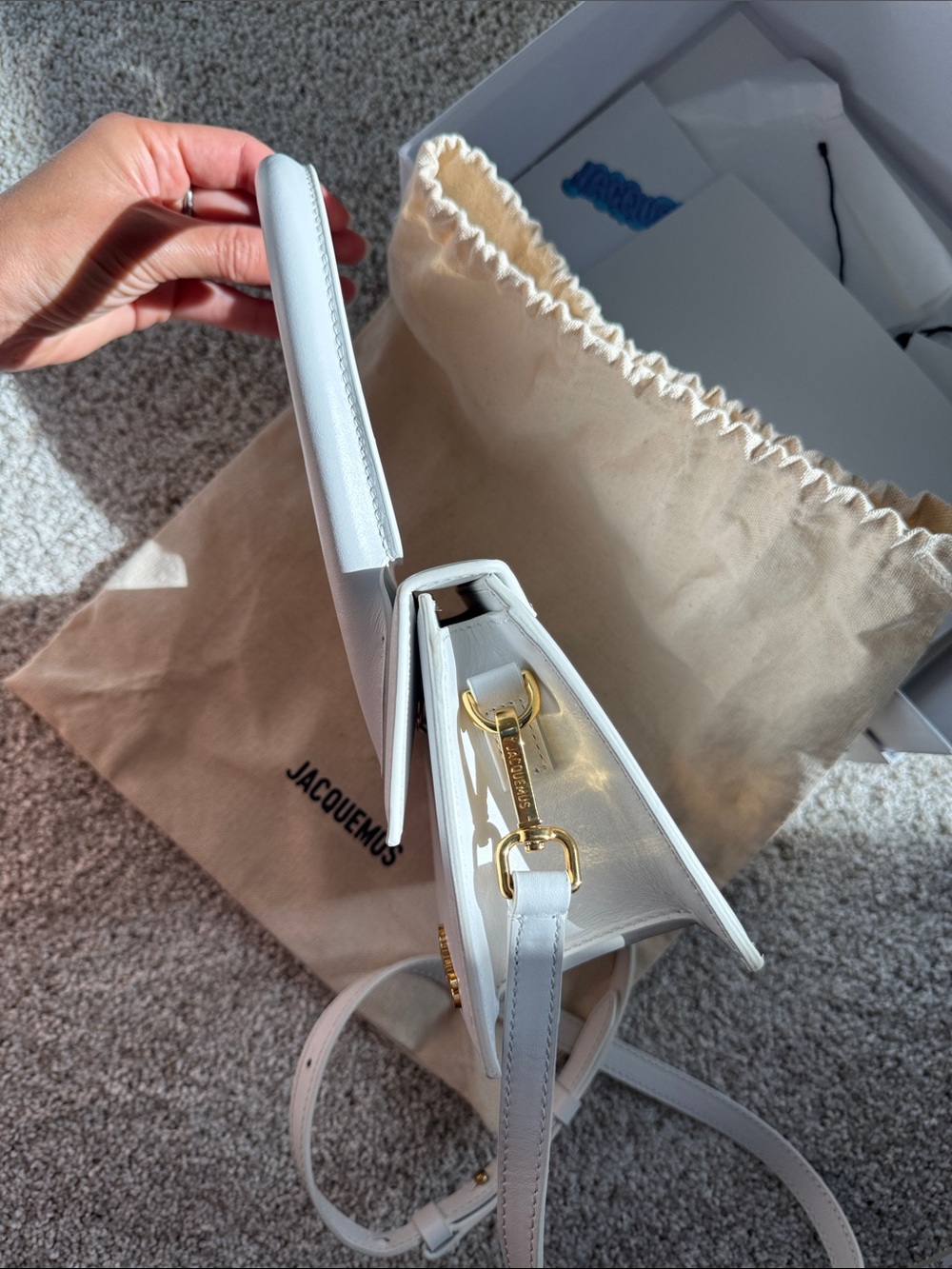 Jacquemus Medium Chiquito - Picture 7 of 17